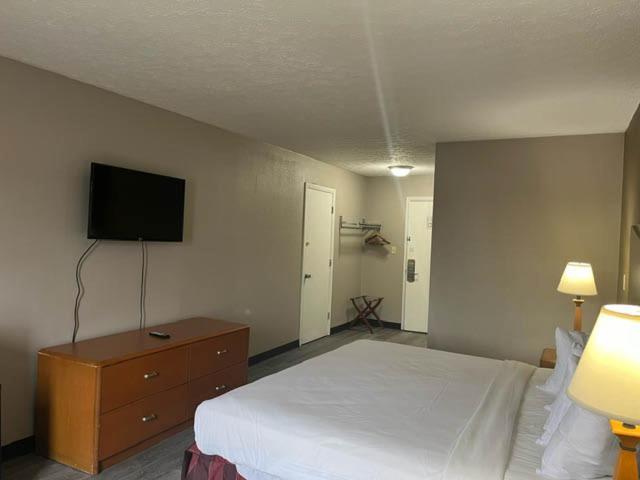 Motel 6 Williamstown, Wv Kültér fotó