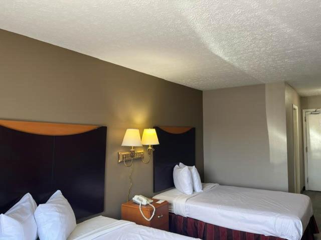 Motel 6 Williamstown, Wv Kültér fotó
